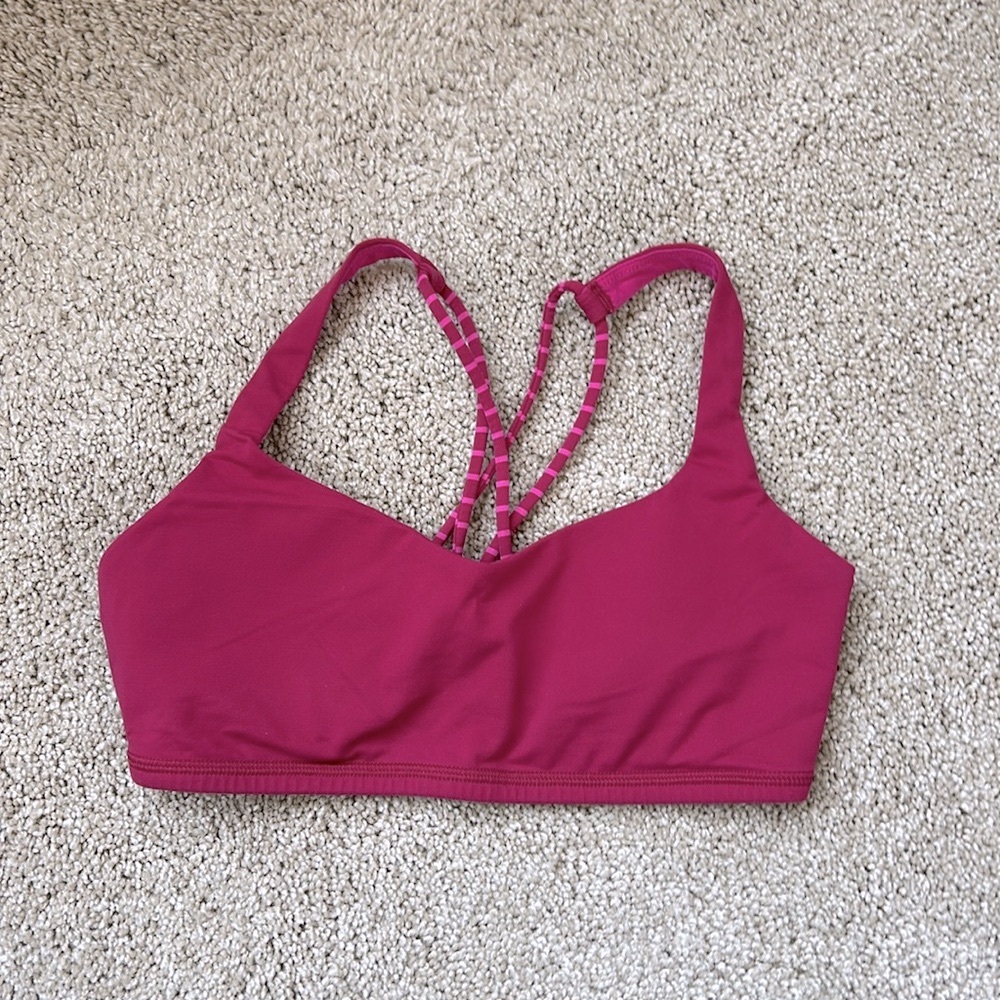 Lululemon Athletica Free to Be Sports Bra, Size 6, Excellent Condition.